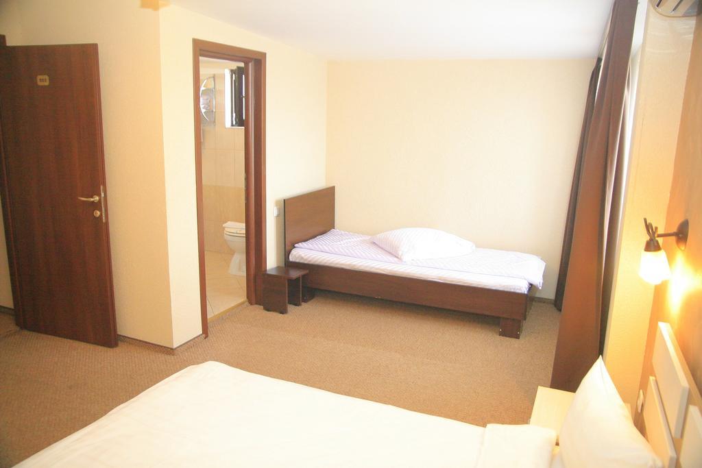 Pension Cleopatra Târgu-Mureş Habitación foto