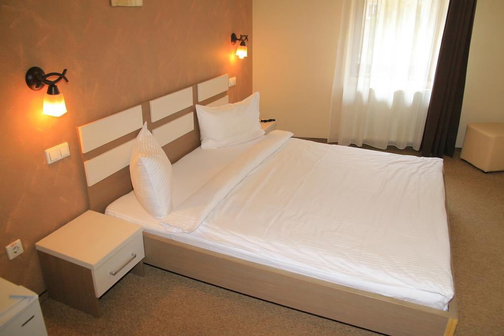 Pension Cleopatra Târgu-Mureş Habitación foto